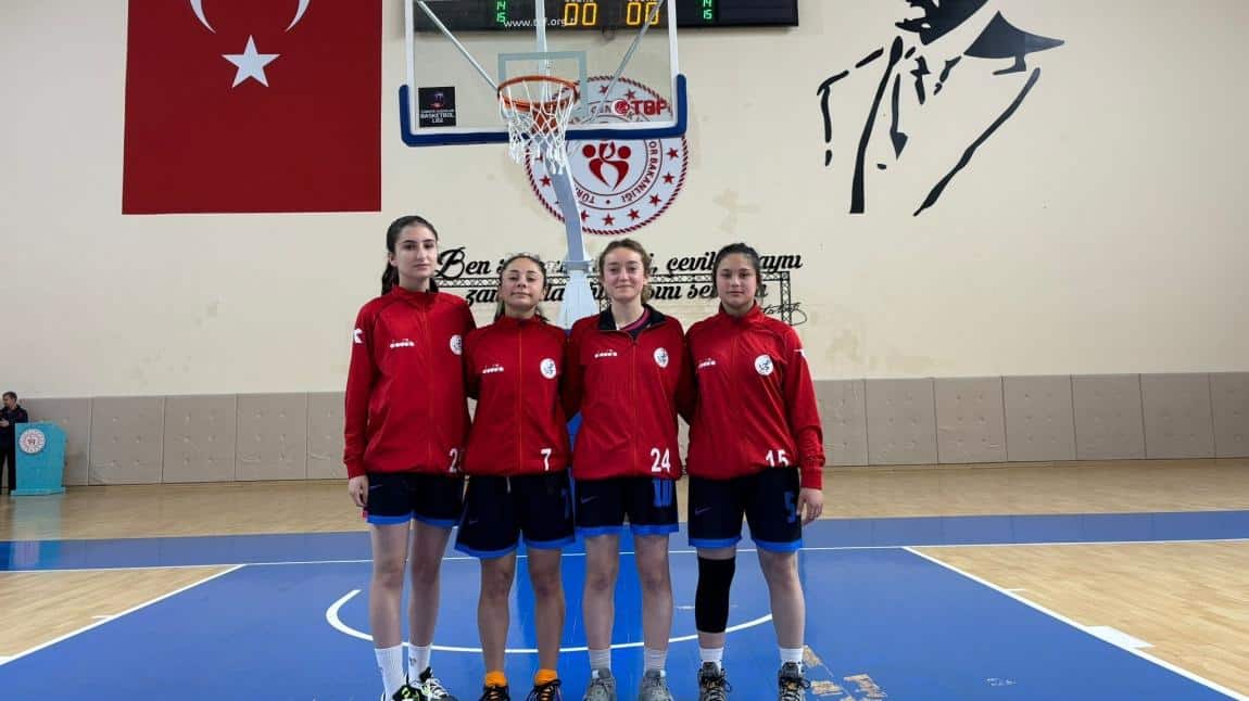 3x3 Kız Basketbol Takımımız Grup Müsabakalarında İlimizi Eskişehir' de 